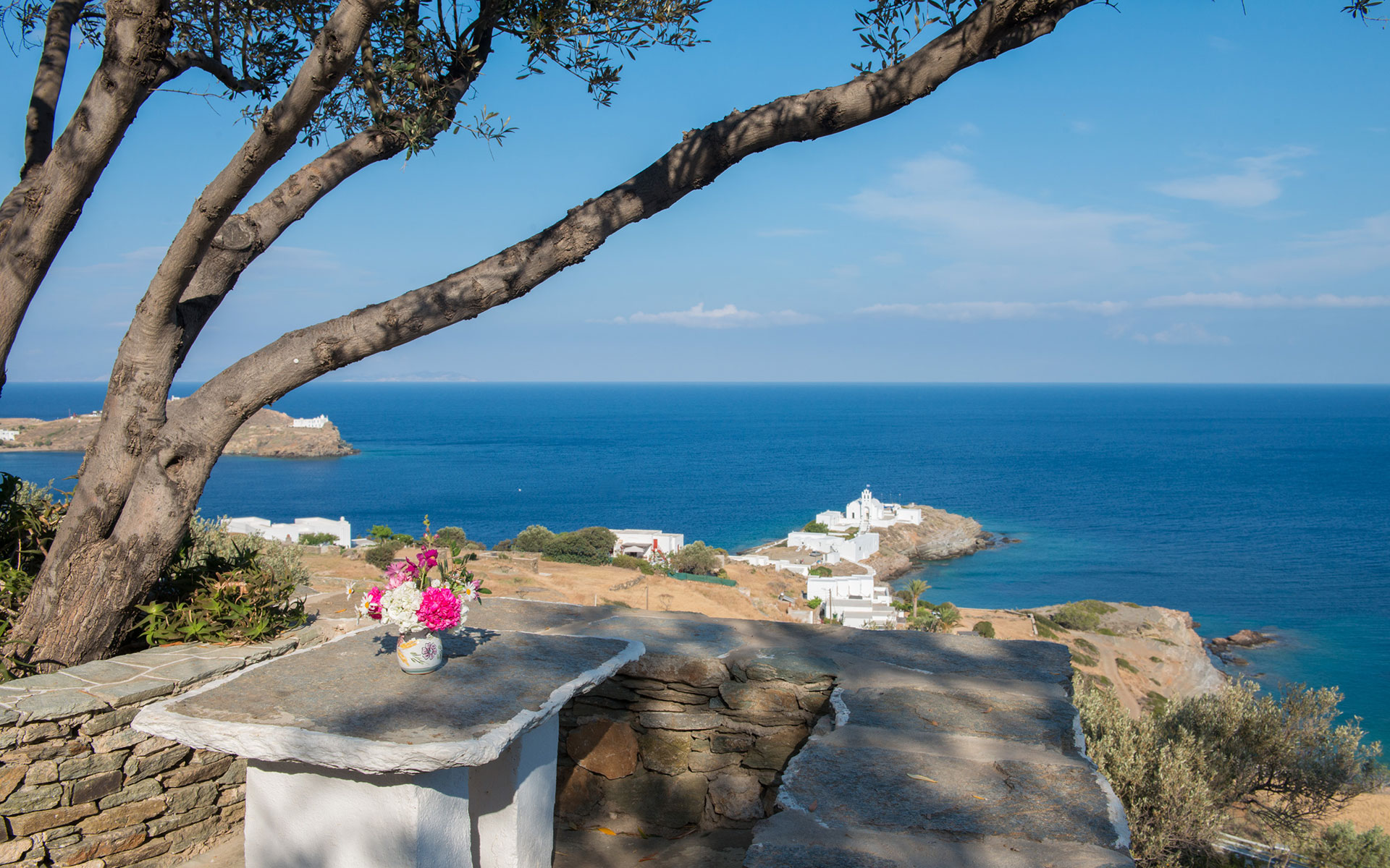 Unlimited view from Roubina rooms in Chryssopigi in Sifnos