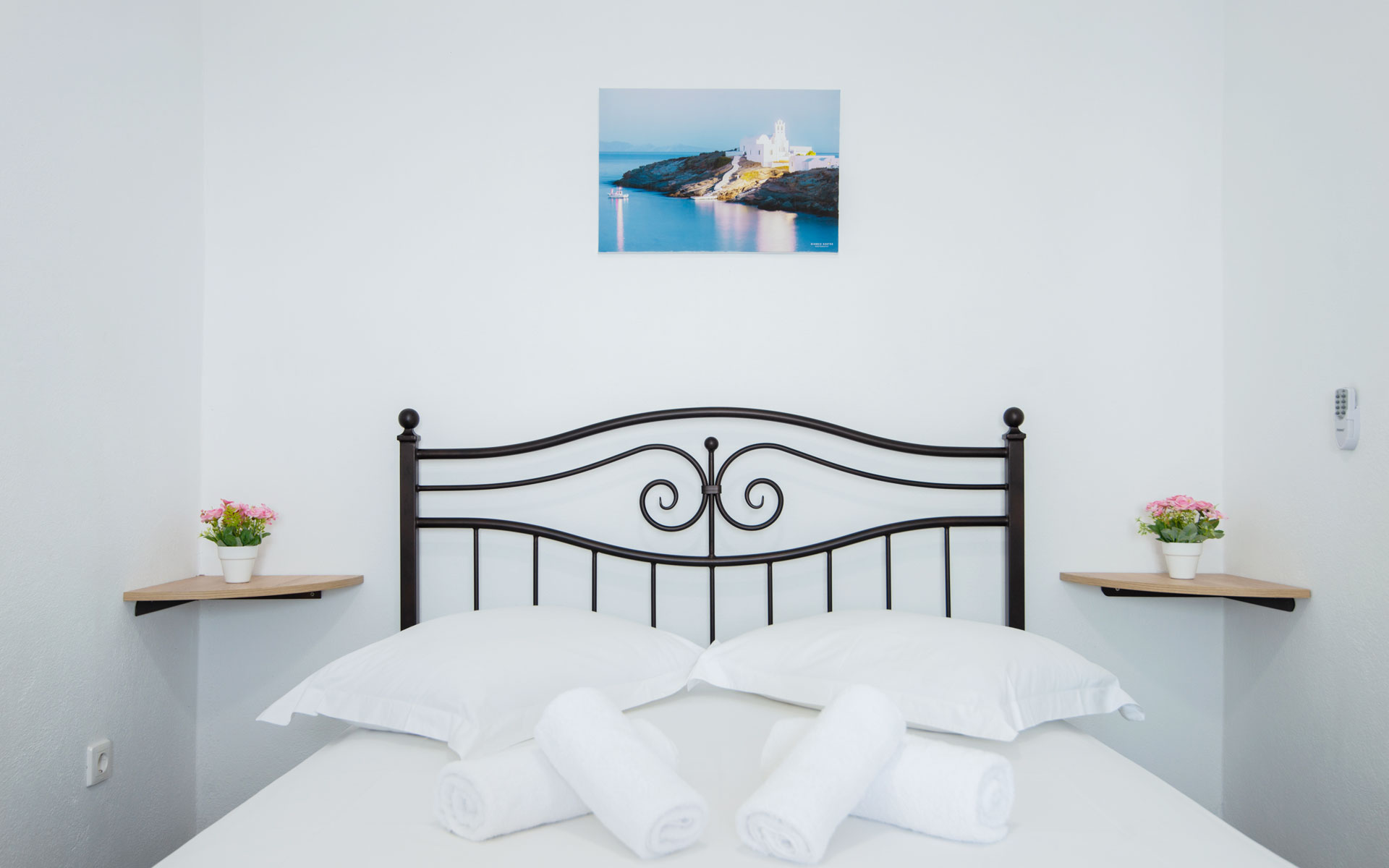Double room in Roubina accommodation in Sifnos